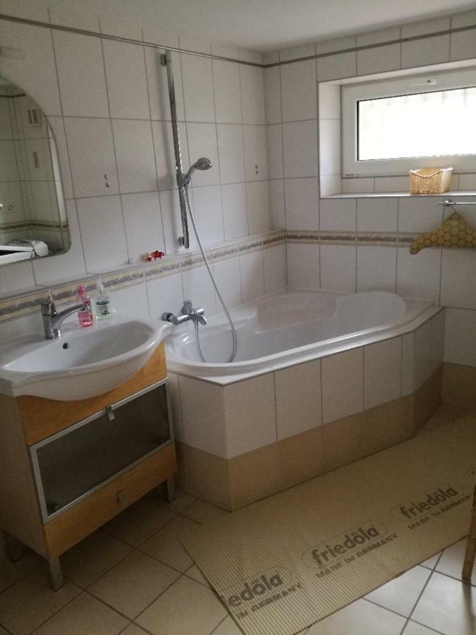 Apartmany Pod Hradem Holstejn Exterior photo
